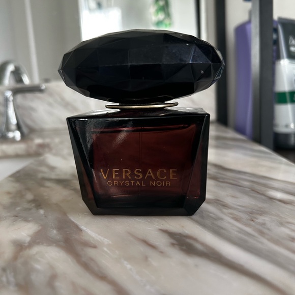 Versace Crystal Noir 3mL - Picture 1 of 2